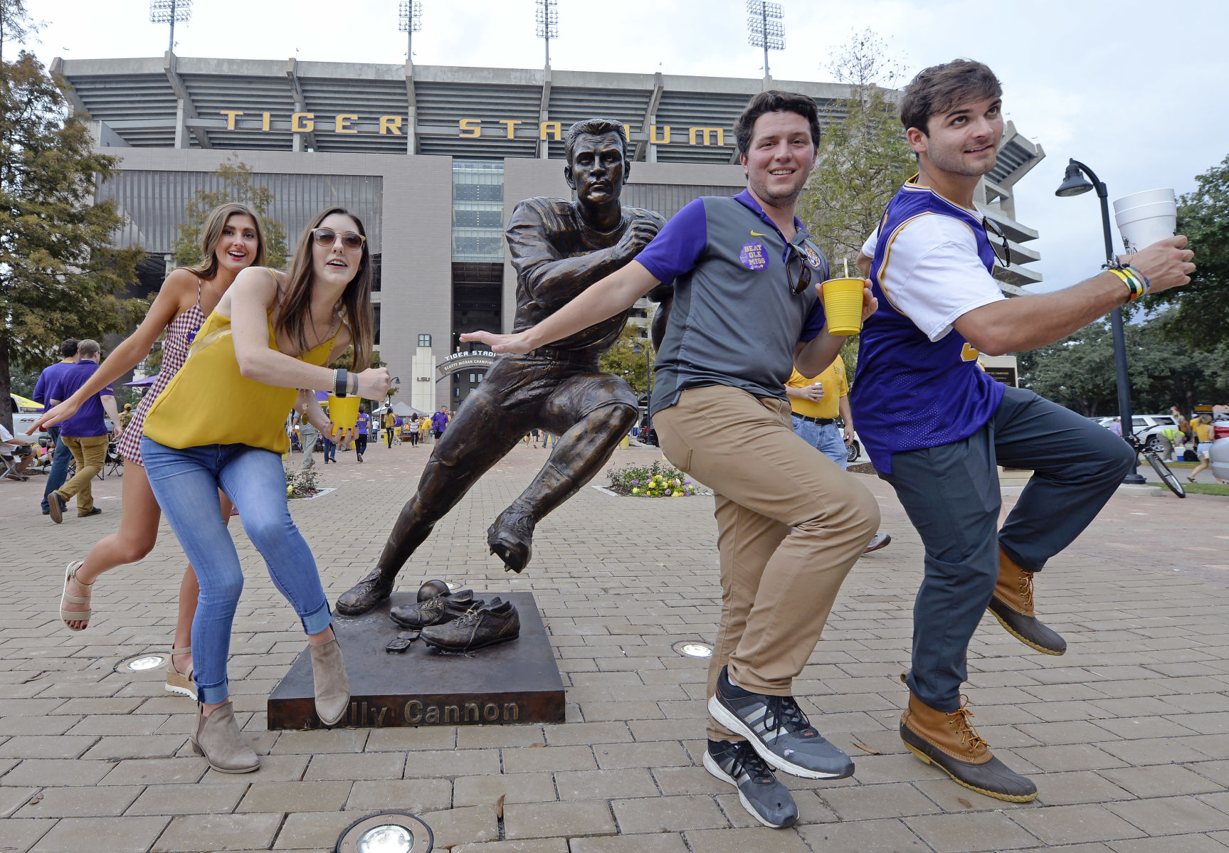 lsuolemissfootball0056.093018 bf